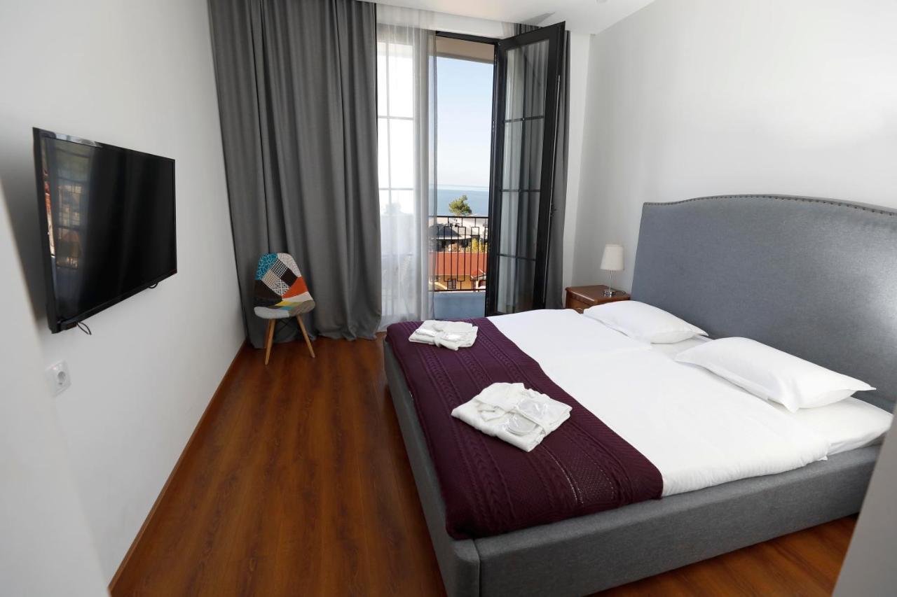 Hotel Homey Kobuleti Kültér fotó