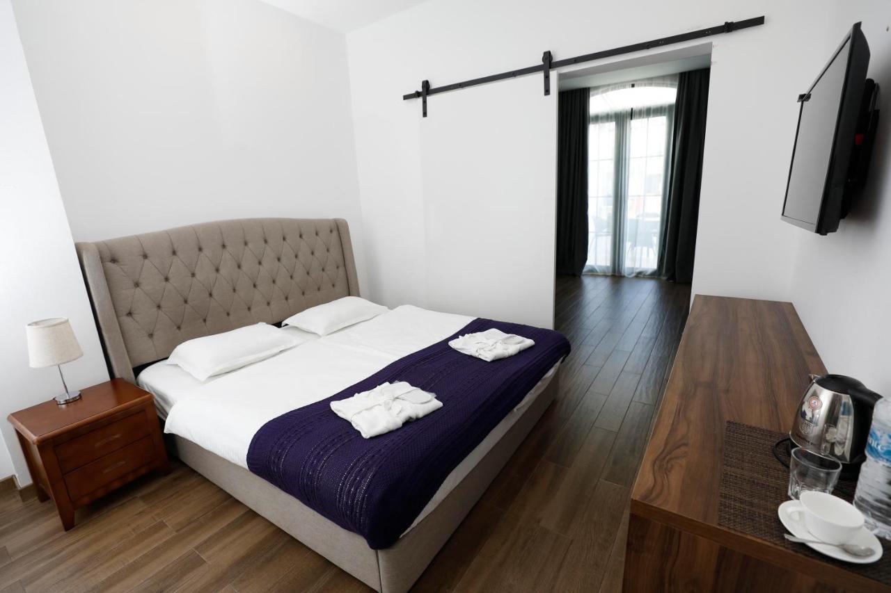 Hotel Homey Kobuleti Kültér fotó