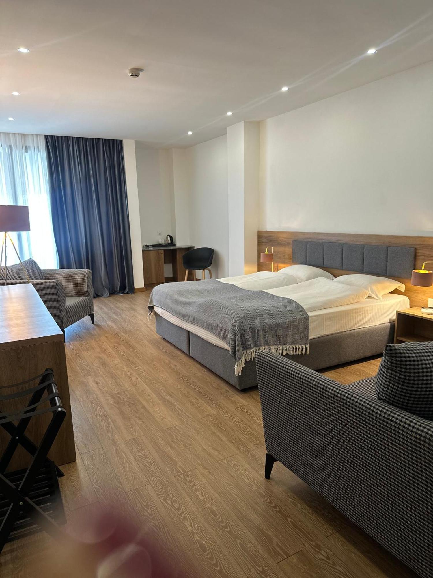 Hotel Homey Kobuleti Kültér fotó